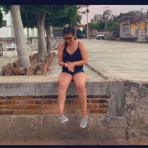 Meet your Posher, Salma